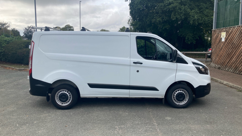 Ford Transit Custom 300 L1 Diesel Fwd 2.0 EcoBlue 105ps Low Roof Leader Van